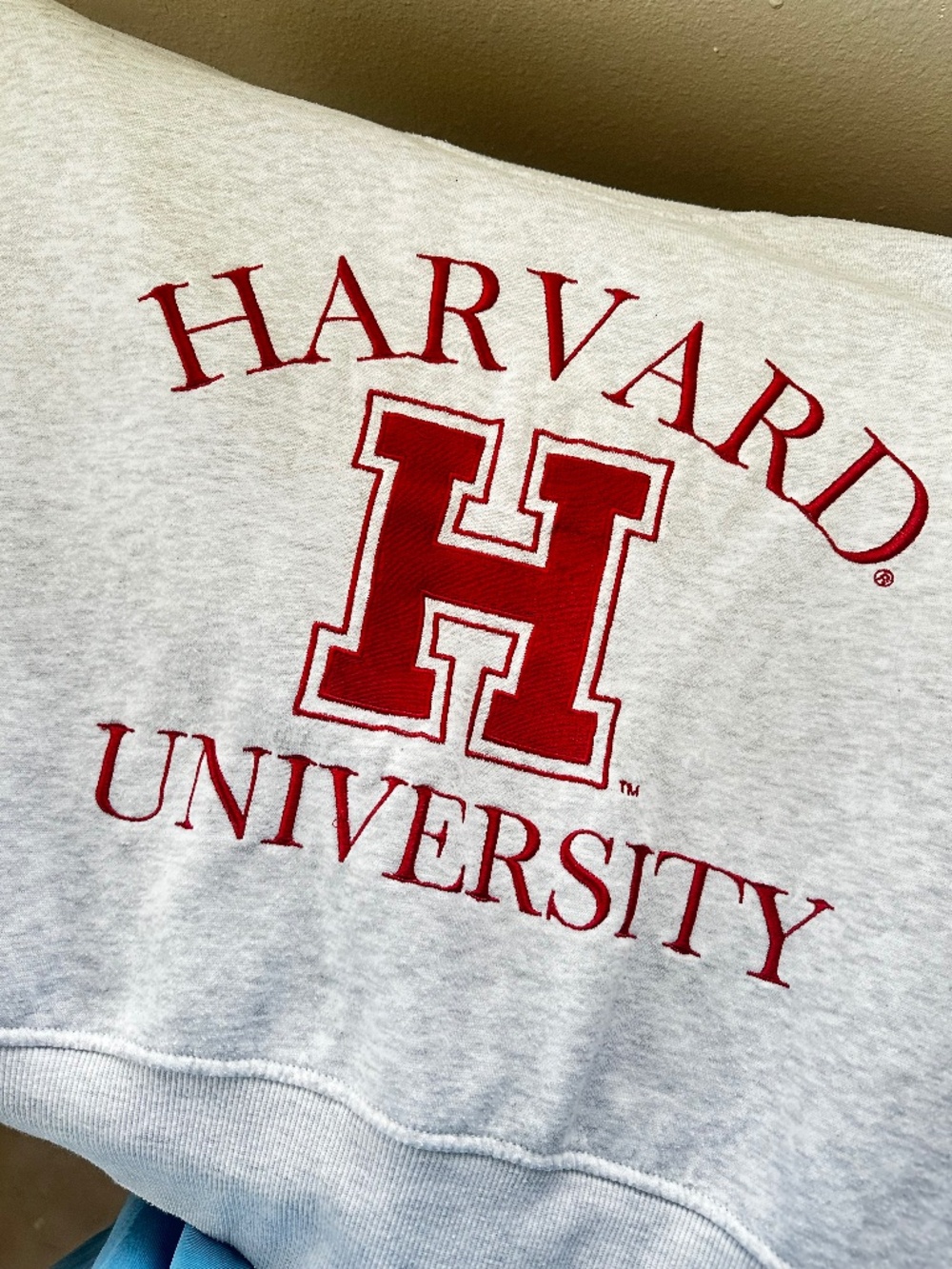 Harvard University Cropped Sweatshirt